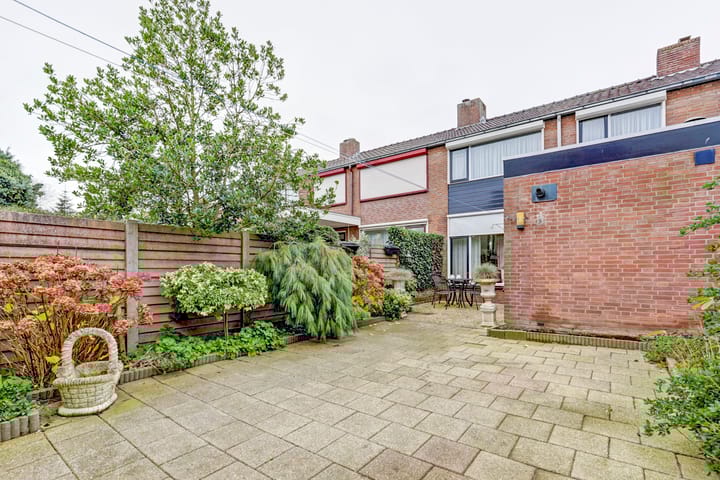 Foto 33 van Hennepstraat 53