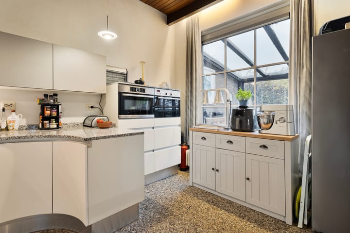 Photo 13 of Oude Koningstraat 8-B