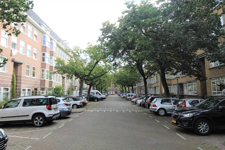 Bekijk foto 30 van Milletstraat 50-4A