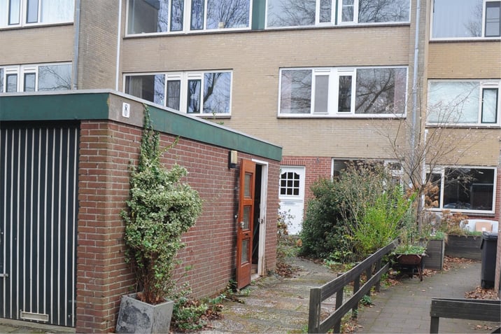undefined main image