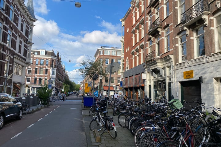 Bekijk foto 2 van Eerste Helmersstraat 65-H