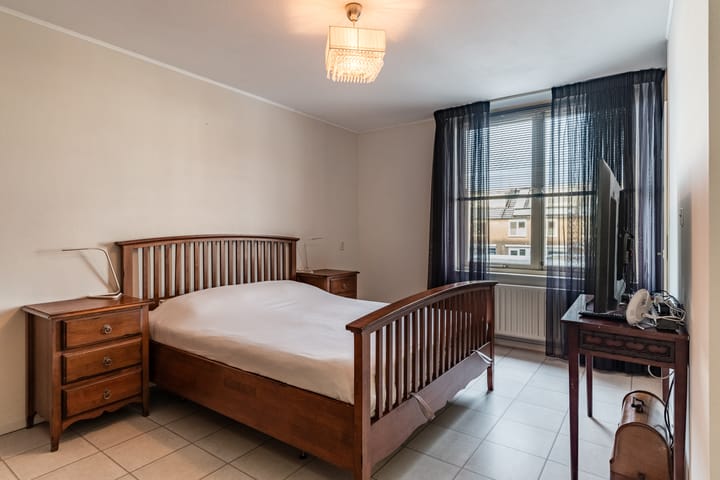 Foto 16 van Oderstraat 18