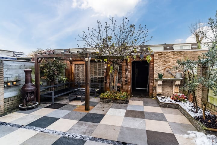 Foto 32 van Oderstraat 18