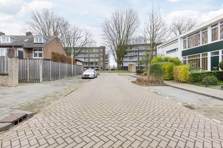 Foto 38 van Luchthavenlaan 6