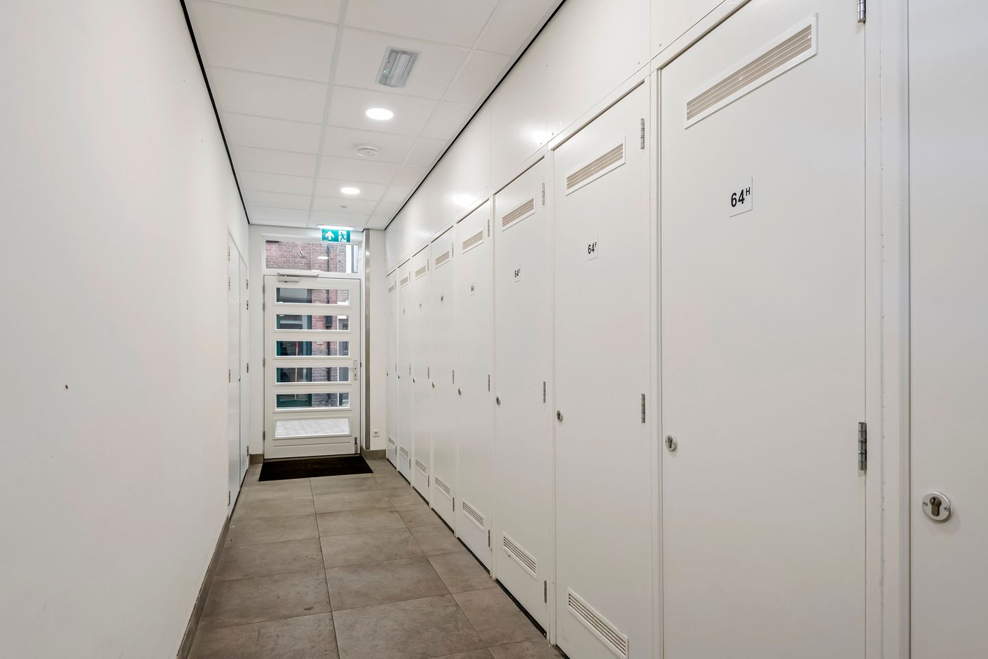 Photo 4 of Hoogstraat 64-A