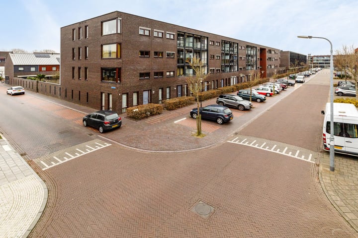 Bekijk foto 1 van Westerscheldestraat 135