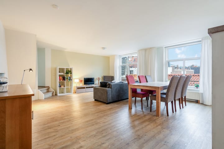 Foto 2 van Vrouwenkerksteeg 7-A