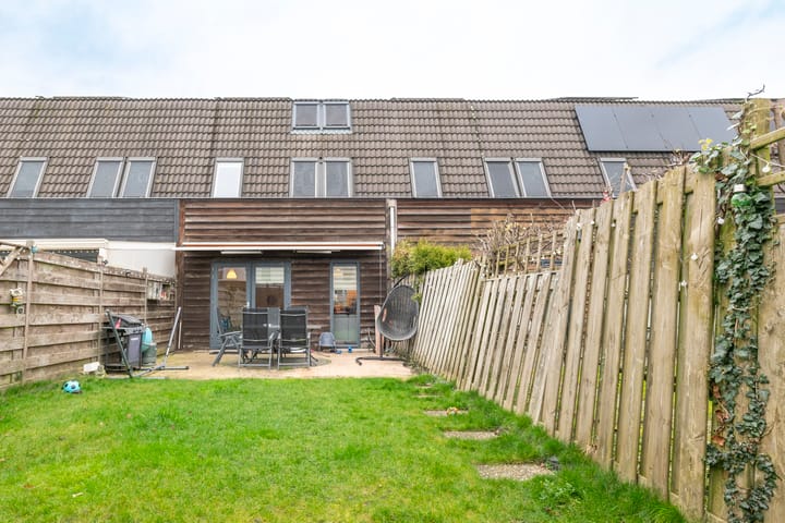 Foto 12 van De Bloementuin 18