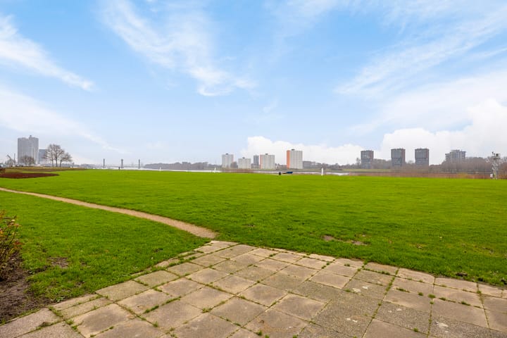 Foto 46 van Maasboulevard 123