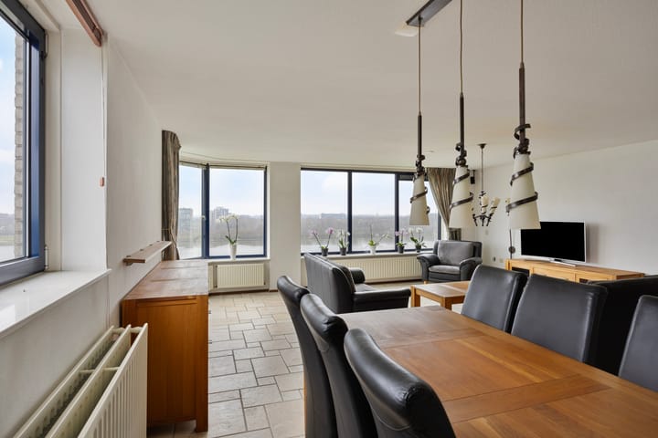 Foto 12 van Maasboulevard 123