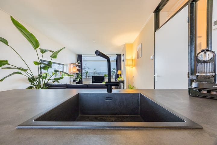 Photo 8 of Marconistraat 30