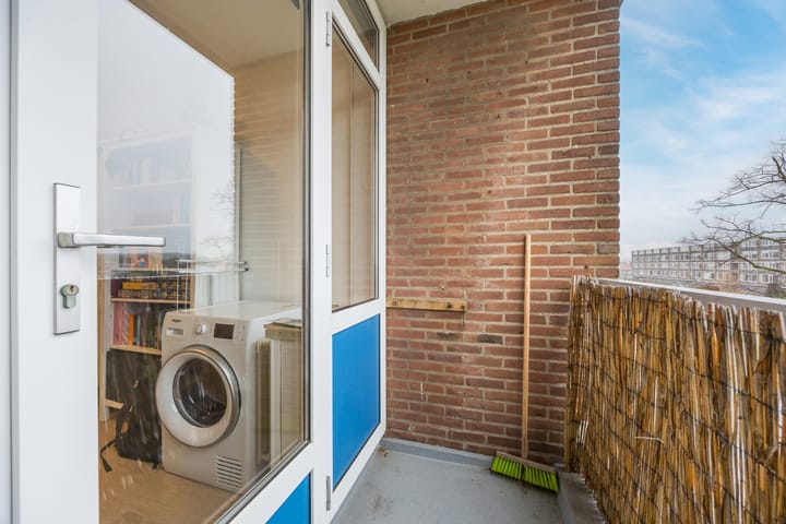 Photo 18 of Marconistraat 30