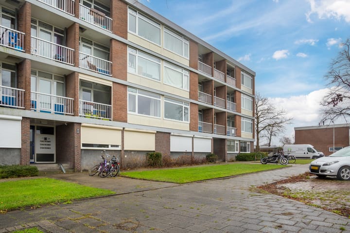 Photo 38 of Marconistraat 30