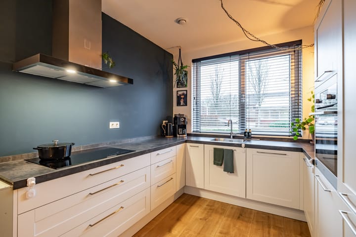 Foto 16 van Melisseweg 17-A