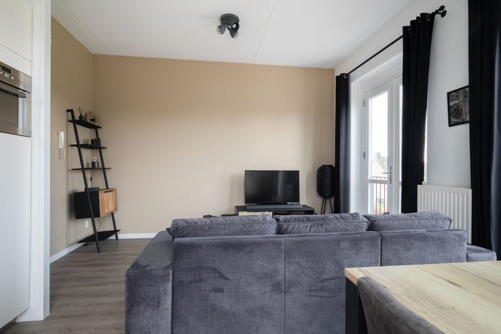 Foto 4 van Bernhardstraat 28