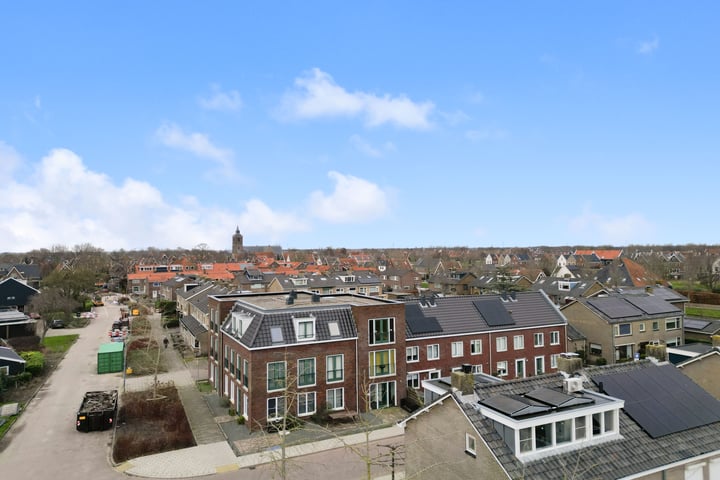 View photo 19 of Bernhardstraat 28