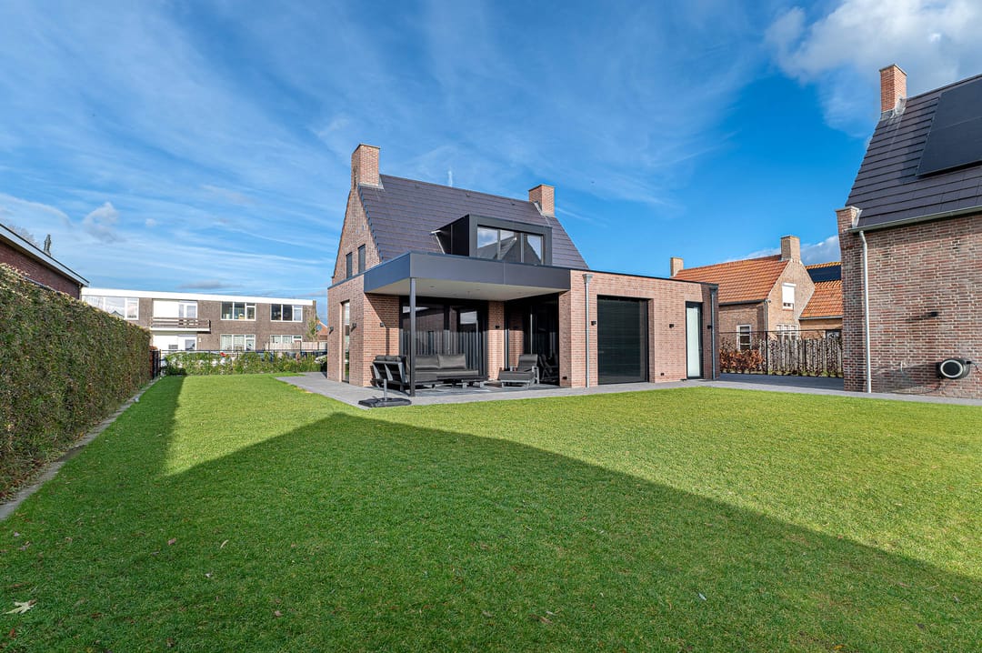 Foto 41 van Brugweg 24