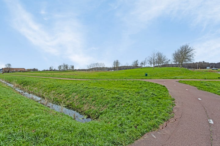 Bekijk foto 35 van Archeologenweide 16