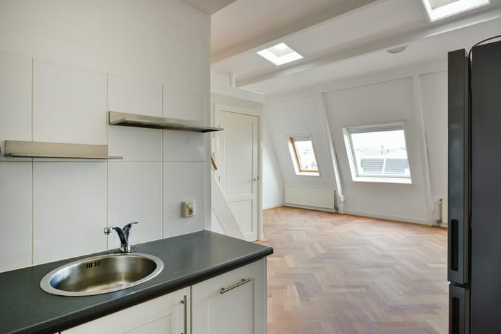 Foto 6 van Alexanderplein 7-C