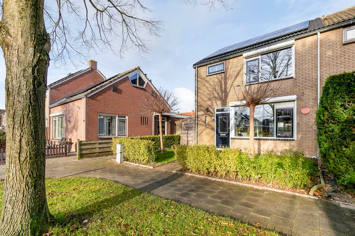 Foto 10 van Nicolaas van Puttenstraat 27