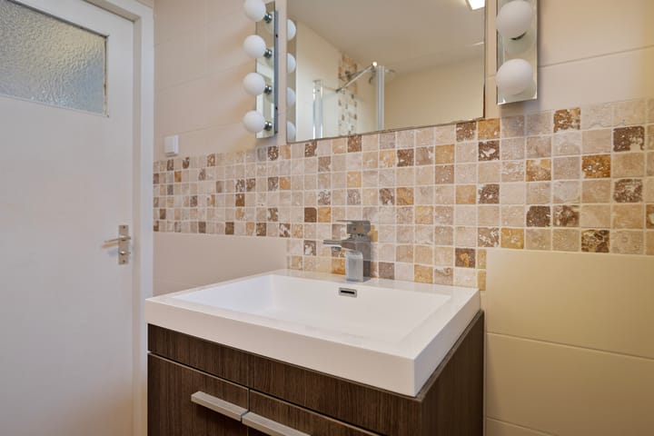 Foto 28 van Nicolaas van Puttenstraat 27