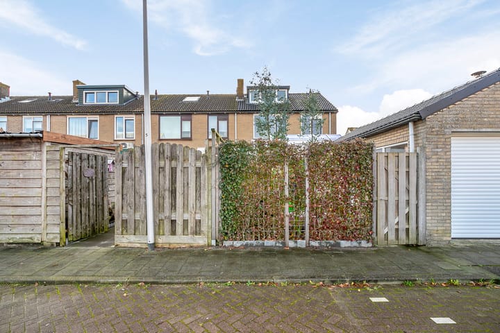 Foto 38 van Nicolaas van Puttenstraat 27