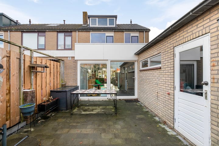 Foto 4 van Nicolaas van Puttenstraat 27