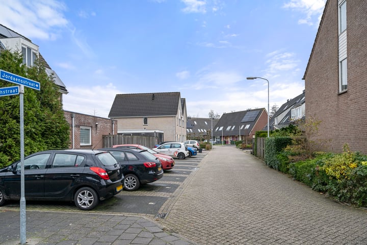 Bekijk foto 28 van Jordaensstraat 11