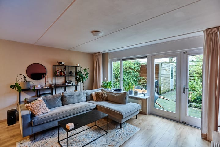 Foto 5 van Resedastraat 1-6