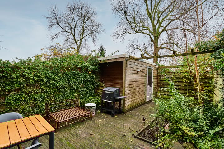 Foto 20 van Resedastraat 1-6