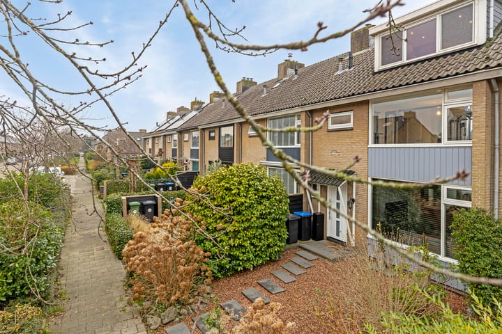 Foto 5 van Kamillestraat 45