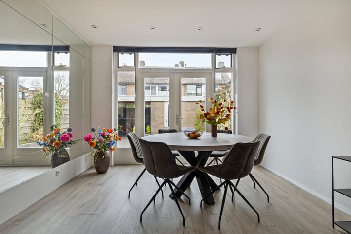 Foto 9 van Kamillestraat 45