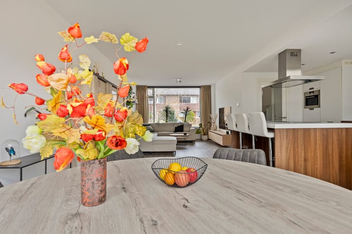 Foto 10 van Kamillestraat 45