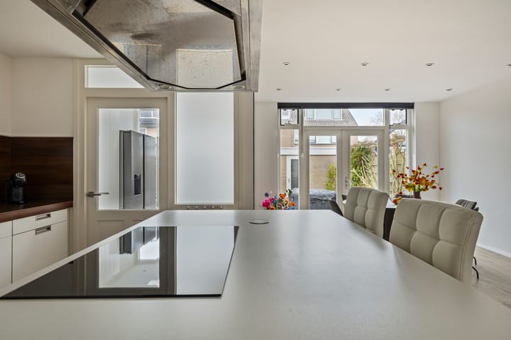 Foto 13 van Kamillestraat 45