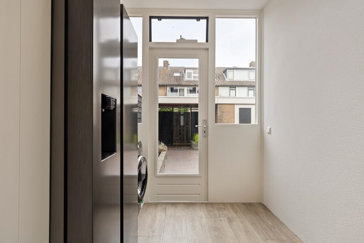 Foto 14 van Kamillestraat 45