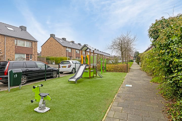 Foto 30 van Kamillestraat 45