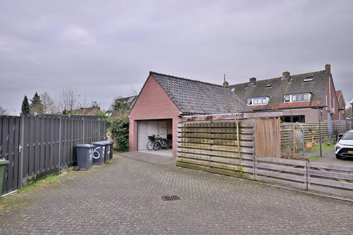 Bekijk foto 45 van Kruisstraat 29