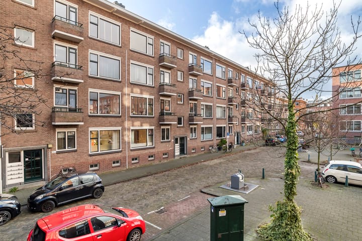 Foto 2 van Troelstrastraat 12-D