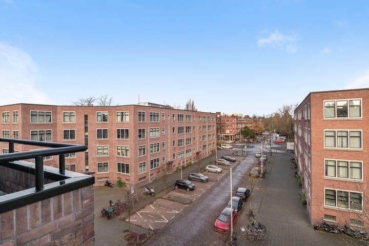 Foto 8 van Troelstrastraat 12-D