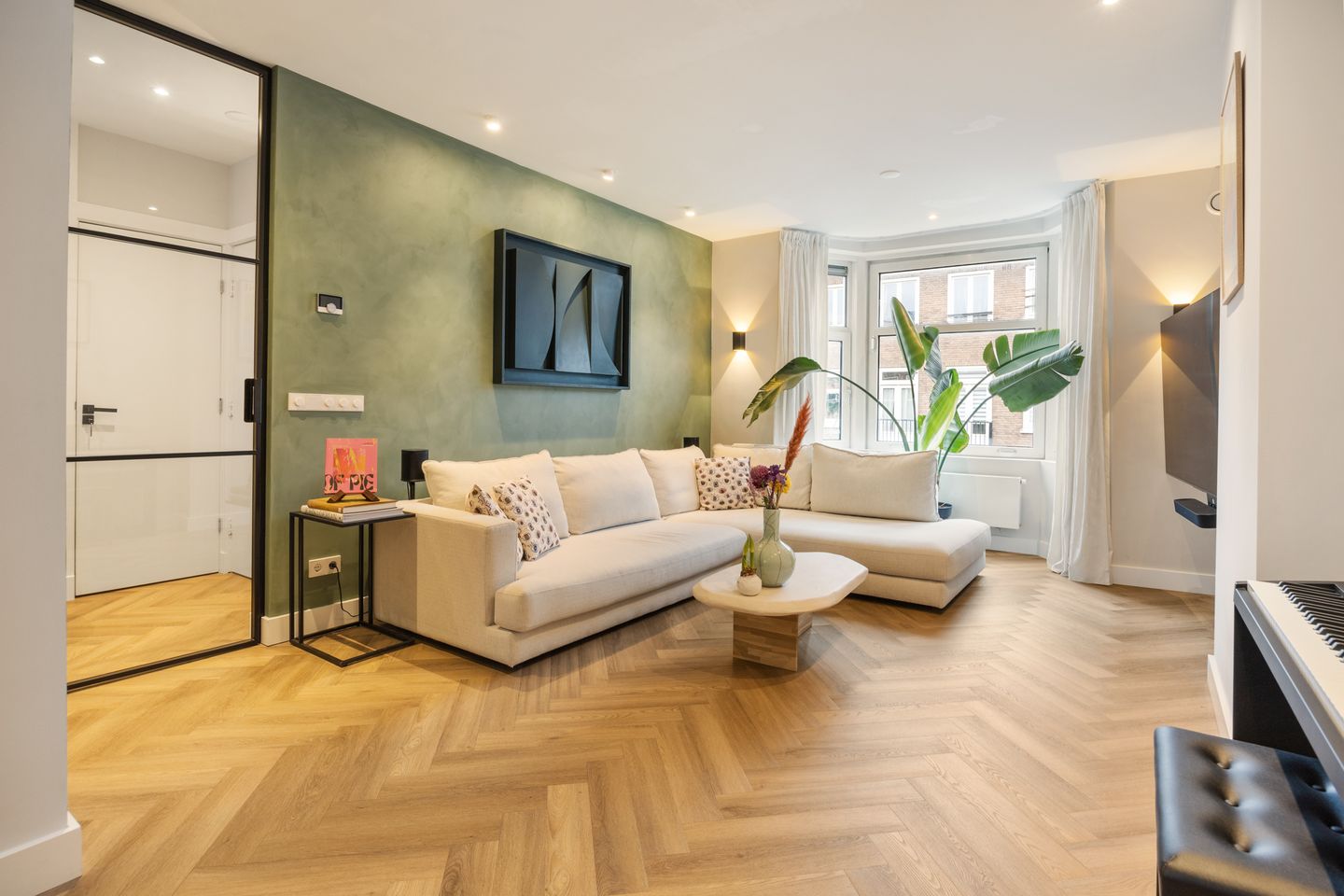 Foto 1 van Alblasstraat 7-2