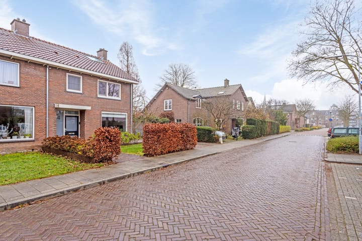 Foto 39 van Begoniastraat 4