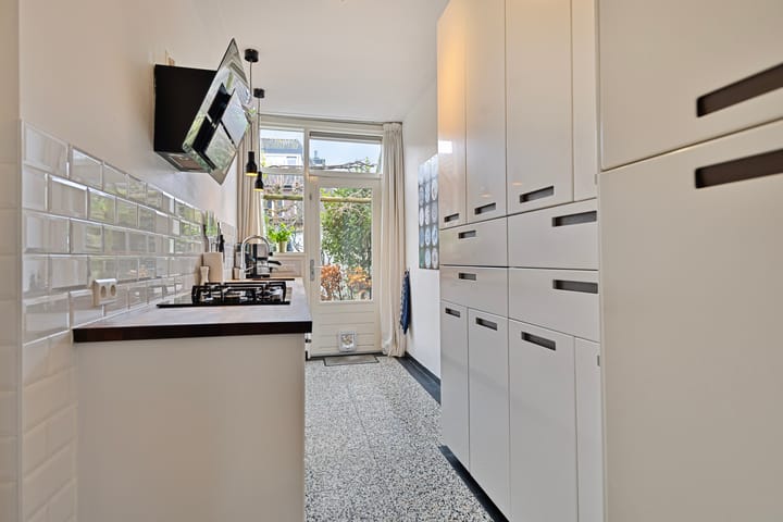 Foto 8 van Vredenburchsingel 13