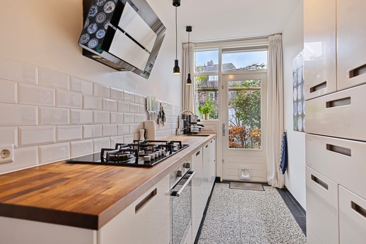 Foto 9 van Vredenburchsingel 13