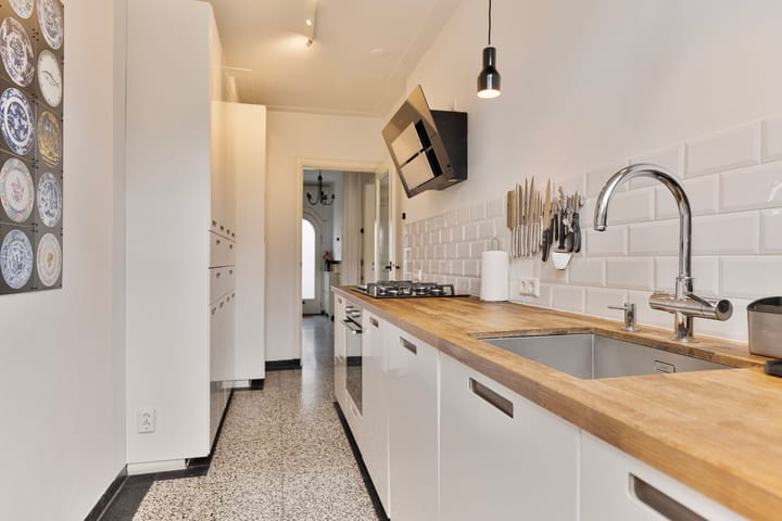 Foto 10 van Vredenburchsingel 13