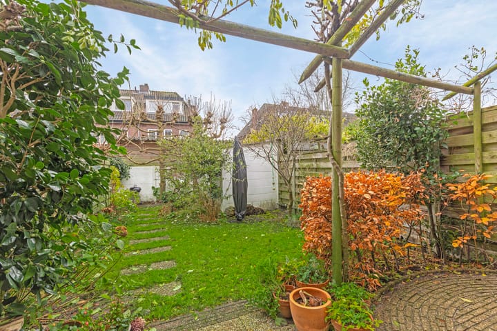 Foto 20 van Vredenburchsingel 13