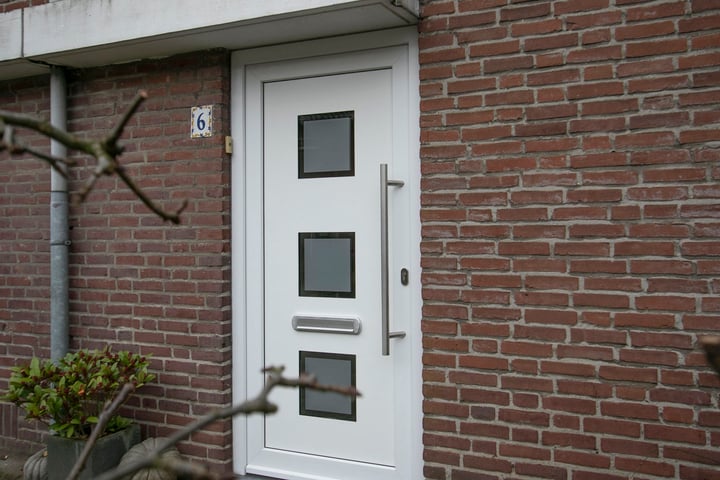 Bekijk foto 3 van Albertina Agnesstraat 6