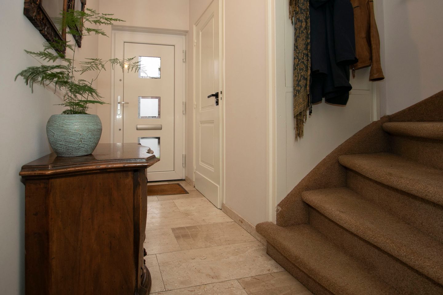 Foto 4 van Albertina Agnesstraat 6