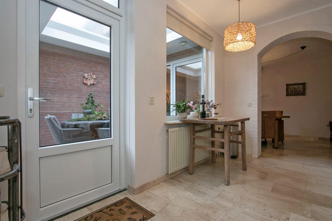 Foto 13 van Albertina Agnesstraat 6