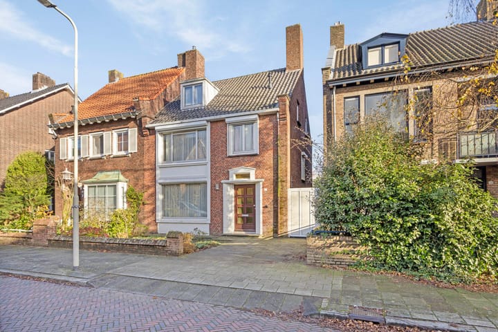 Foto 1 van Dokter Lemmensstraat 22