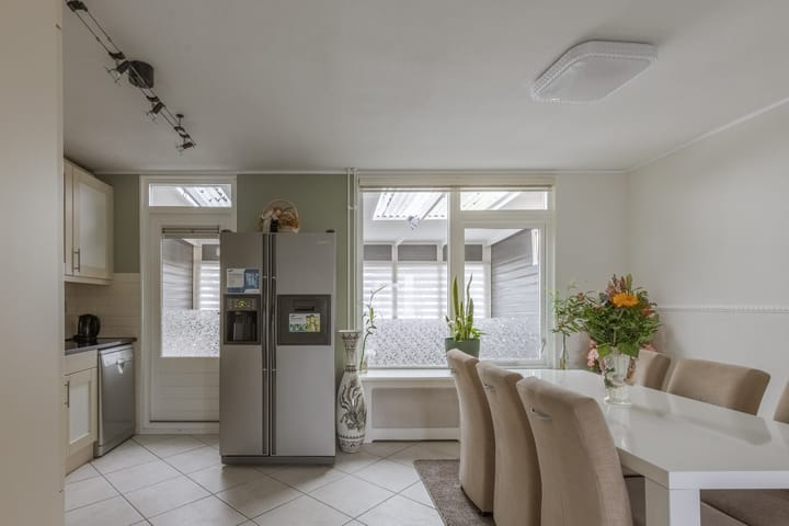 Foto 13 van C. van Eesterenplein 8